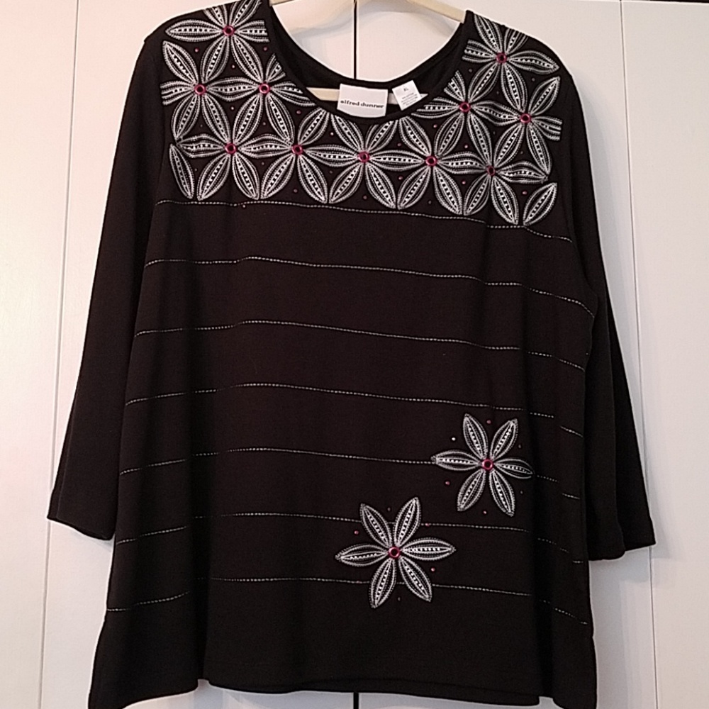 $10 --> Alfred Dunner Sweater